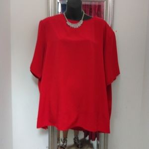 pre-owned Liz&Me lados top sz. 3x red knit shorts, sleeves.